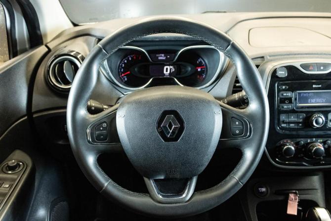 Renault Kaptur I с пробегом 2018 года, цена 1 209 000 рублей, 111770 км, внедорожник, Автокод Объявления