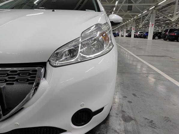 Peugeot 208 I с пробегом 2013 года, цена 655 000 рублей, 102610 км, хэтчбек, Автокод Объявления