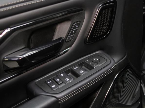 Ram 1500 V Рестайлинг с пробегом 2026 года, цена 10 499 000 рублей, 44 км, offers.body_type.unknown, Автокод Объявления
