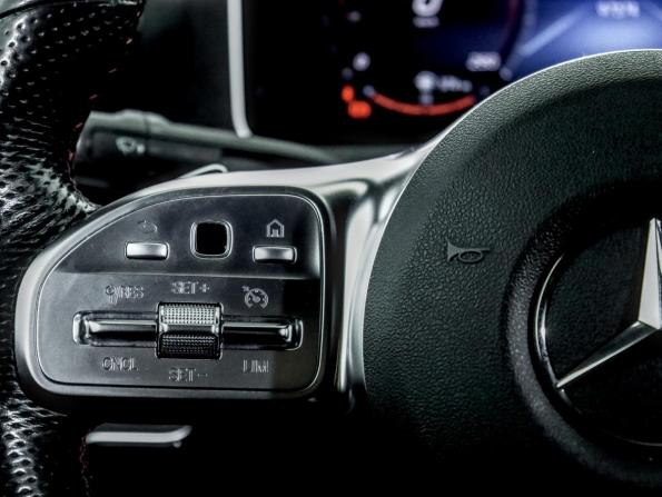 Mercedes-Benz CLA II (C118 X118) с пробегом 2019 года, цена 2 790 000 рублей, 97373 км, седан, Автокод Объявления