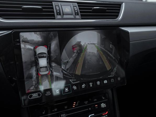 Skoda Superb III Рестайлинг с пробегом 2025 года, цена 3 050 000 рублей, 3424 км, лифтбек, Автокод Объявления