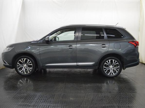 Mitsubishi Outlander III Рестайлинг 2 с пробегом 2015 года, цена 1 700 000 рублей, 239825 км, внедорожник, Автокод Объявления