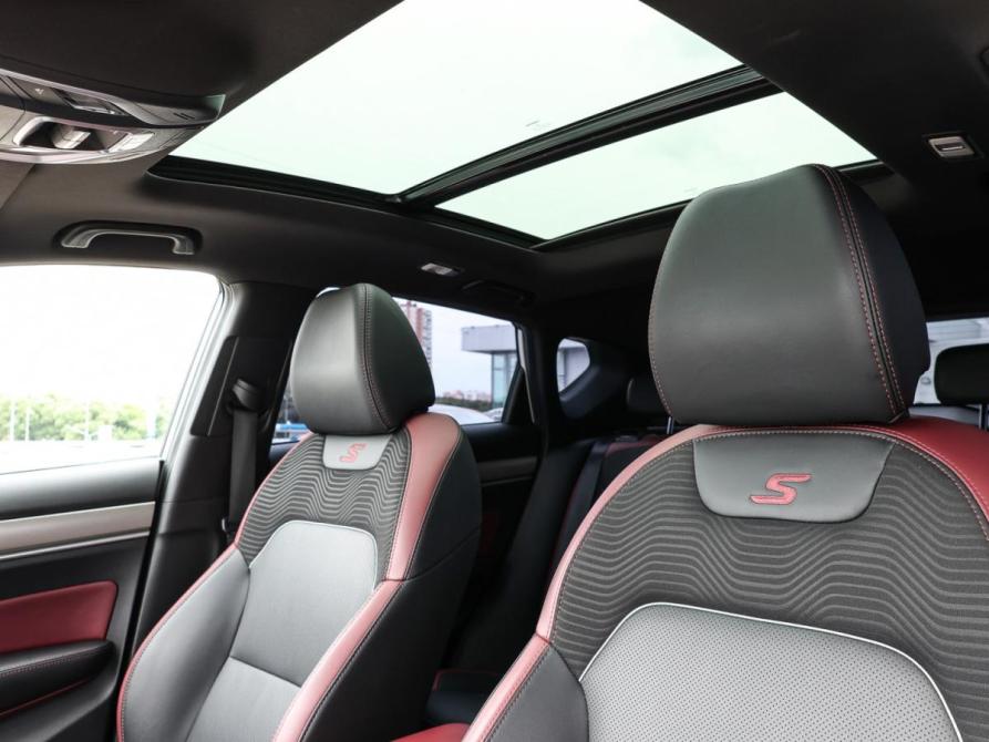 Geely Coolray I Москва  - изображение 24