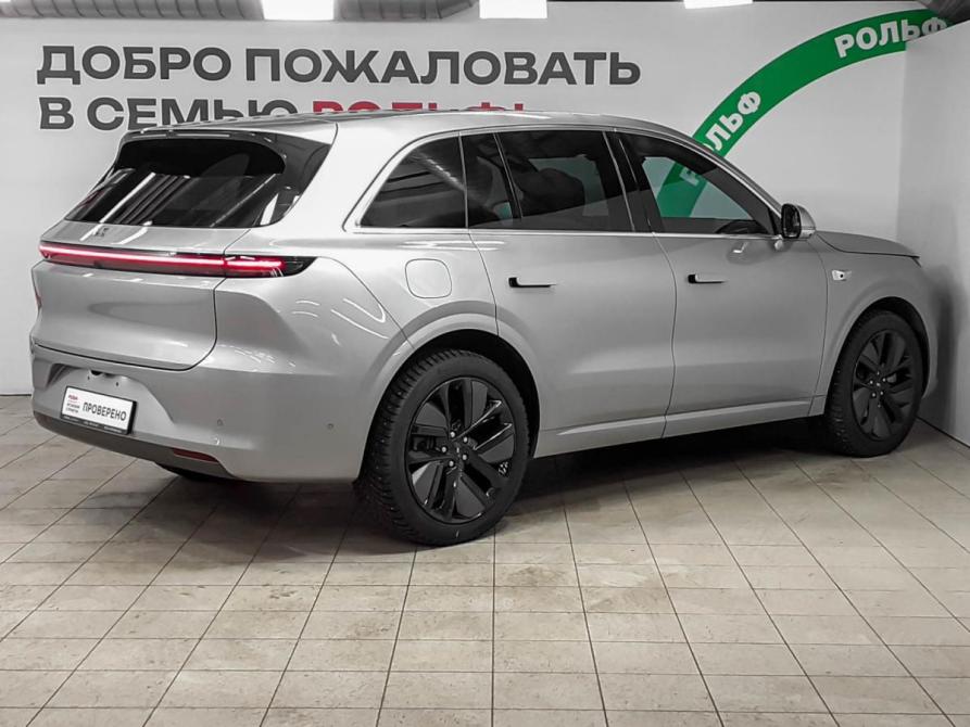 Li Auto (Lixiang) L6 Москва  - изображение 4