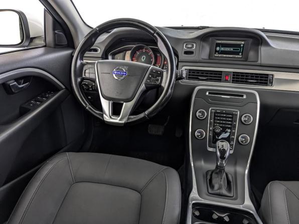 Volvo XC70 II Рестайлинг с пробегом 2014 года, цена 1 990 000 рублей, 228704 км, универсал, Автокод Объявления