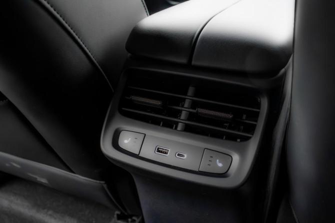 Новый Omoda C7 2026 года, цена 3 098 900 рублей, внедорожник, Автокод Объявления