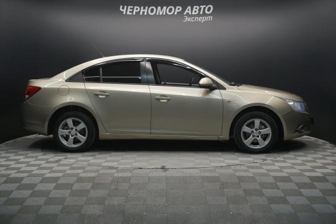 Chevrolet Cruze I с пробегом 2011 года, цена 682 000 рублей, 320000 км, седан, Автокод Объявления