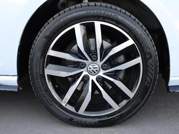 Volkswagen Golf VII Рестайлинг с пробегом 2018 года, цена 1 898 000 рублей, 115978 км, хэтчбек, Автокод Объявления