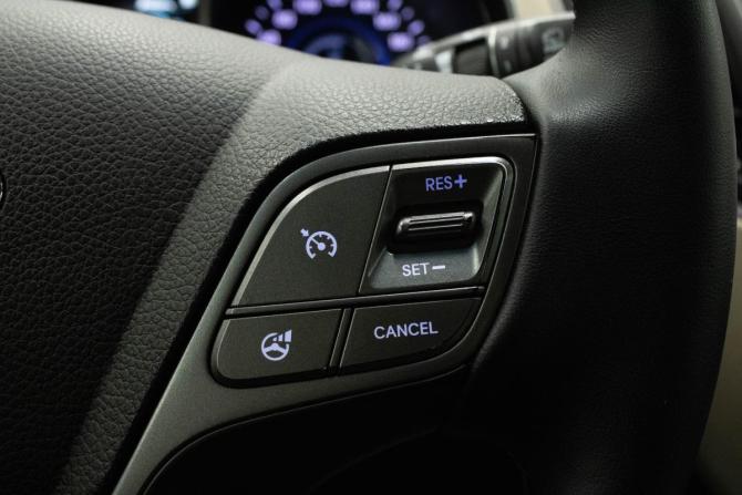 Hyundai Santa Fe III с пробегом 2015 года, цена 2 175 000 рублей, 251167 км, внедорожник, Автокод Объявления