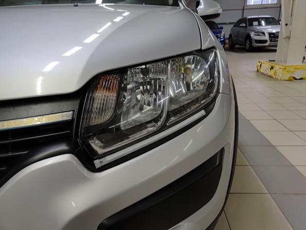 Renault Sandero II с пробегом 2016 года, цена 939 000 рублей, 108635 км, хэтчбек, Автокод Объявления