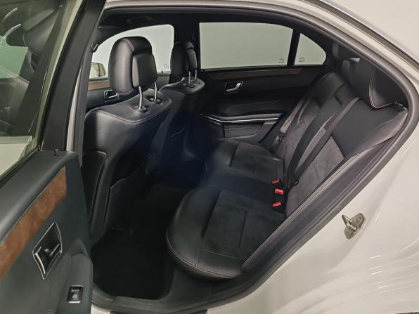 Mercedes-Benz E-Класс IV (W212 S212 C207) Рестайлинг с пробегом 2013 года, цена 1 599 000 рублей, 243040 км, седан, Автокод Объявления