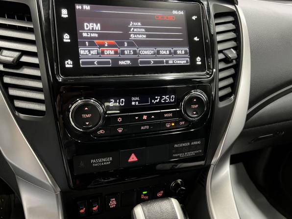 Mitsubishi Pajero Sport III с пробегом 2017 года, цена 3 095 000 рублей, 115833 км, внедорожник, Автокод Объявления