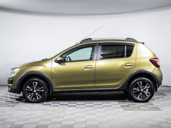 Renault Sandero II с пробегом 2016 года, цена 1 050 000 рублей, 60205 км, хэтчбек, Автокод Объявления
