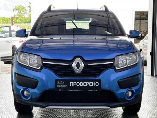 Renault Sandero II с пробегом 2018 года, цена 990 000 рублей, 92700 км, хэтчбек, Автокод Объявления