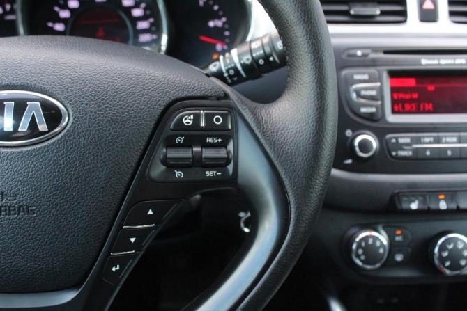 Kia Ceed II с пробегом 2014 года, цена 1 220 000 рублей, 126940 км, универсал, Автокод Объявления