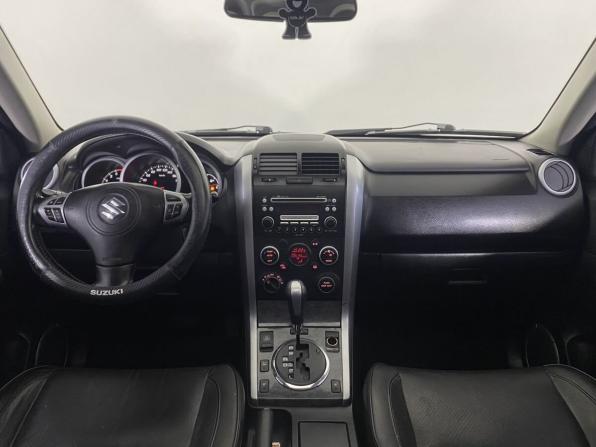 Suzuki Grand Vitara II Рестайлинг с пробегом 2010 года, цена 900 000 рублей, 186240 км, внедорожник, Автокод Объявления