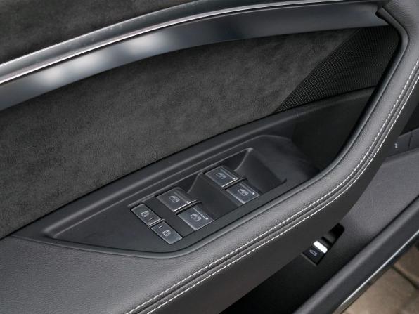 Audi e-tron I с пробегом 2020 года, цена 4 800 000 рублей, 22342 км, внедорожник, Автокод Объявления