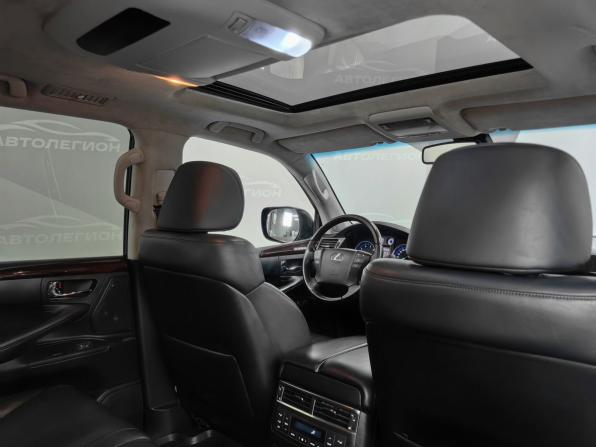 Lexus LX III с пробегом 2011 года, цена 3 850 000 рублей, 340784 км, внедорожник, Автокод Объявления