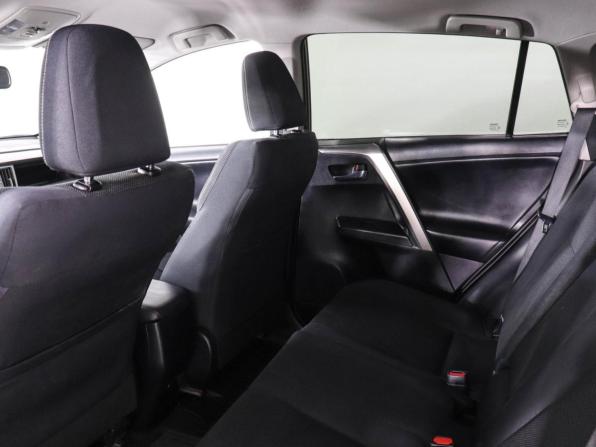 Toyota RAV4 IV (XA40) Рестайлинг с пробегом 2017 года, цена 2 299 000 рублей, 121687 км, внедорожник, Автокод Объявления