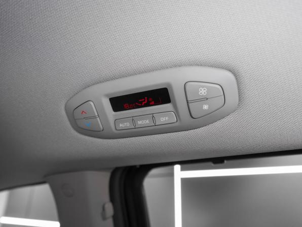Kia Carnival III с пробегом 2018 года, цена 2 645 000 рублей, 186632 км, минивэн, Автокод Объявления
