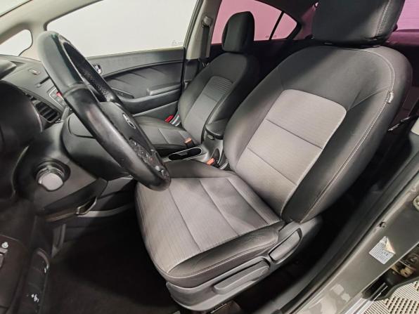 Kia Cerato III с пробегом 2015 года, цена 985 000 рублей, 223917 км, седан, Автокод Объявления