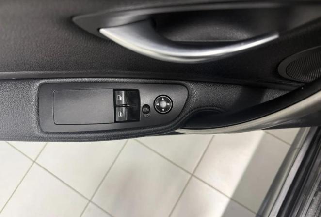 BMW 1 серии I (E81/E82/E87/E88) Рестайлинг с пробегом 2009 года, цена 575 000 рублей, 136880 км, хэтчбек, Автокод Объявления