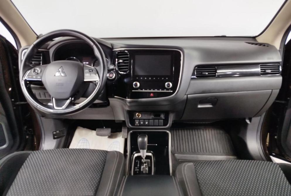 Mitsubishi Outlander III Рестайлинг 3 Саратов  - изображение 15