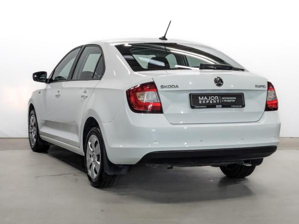Skoda Rapid I Рестайлинг с пробегом 2019 года, цена 1 550 000 рублей, 43131 км, лифтбек, Автокод Объявления