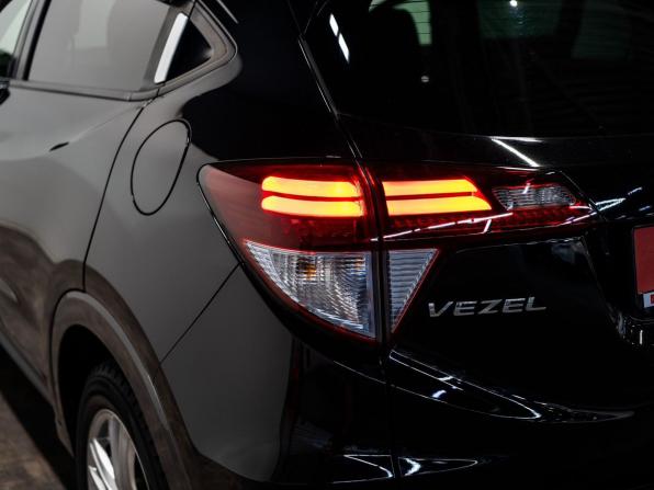 Honda Vezel I с пробегом 2014 года, цена 1 460 000 рублей, 130545 км, внедорожник, Автокод Объявления