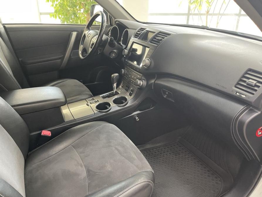 Toyota Highlander II (XU40) Рестайлинг Москва  - изображение 8