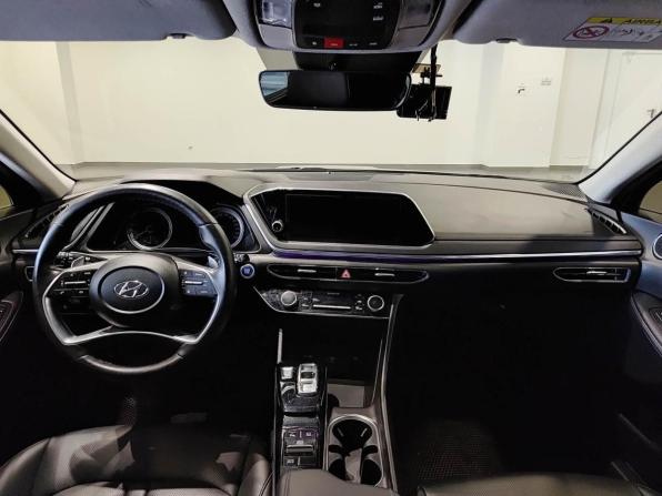 Hyundai Sonata VIII (DN8) с пробегом 2022 года, цена 2 999 000 рублей, 60925 км, седан, Автокод Объявления