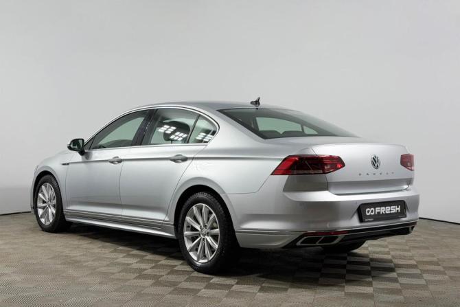 Volkswagen Passat B8 с пробегом 2019 года, цена 2 065 200 рублей, 178750 км, седан, Автокод Объявления