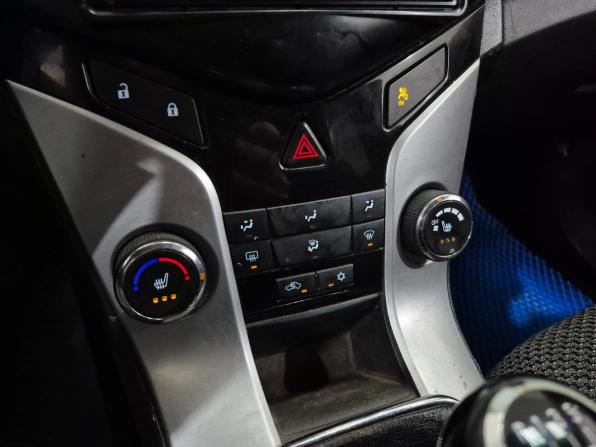 Chevrolet Cruze I с пробегом 2012 года, цена 445 000 рублей, 254123 км, седан, Автокод Объявления