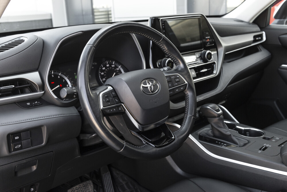 Toyota Highlander IV (XU70) Казань  - изображение 14
