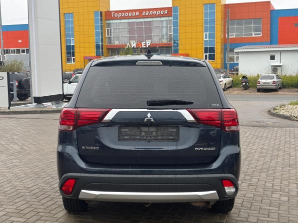 Mitsubishi Outlander III Рестайлинг 2 с пробегом 2018 года, цена 1 850 000 рублей, 171081 км, внедорожник, Автокод Объявления