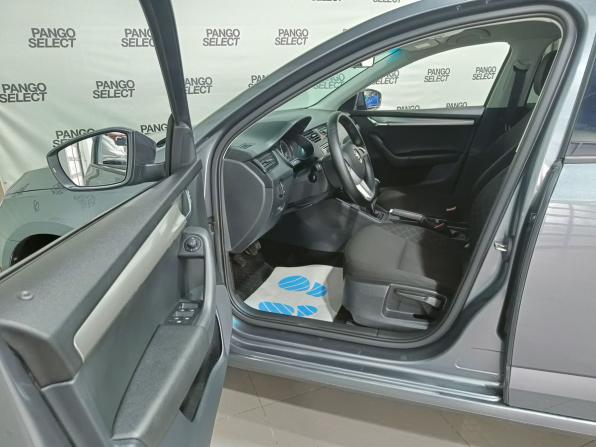 Skoda Octavia III (A7) Рестайлинг с пробегом 2018 года, цена 1 575 000 рублей, 118000 км, лифтбек, Автокод Объявления