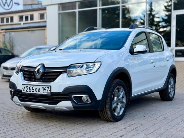 Renault Sandero II Рестайлинг с пробегом 2020 года, цена 1 249 000 рублей, 78000 км, хэтчбек, Автокод Объявления