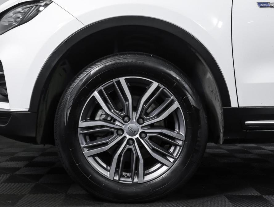 Geely Atlas Pro Москва  - изображение 24