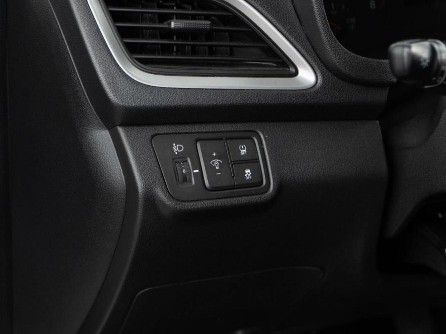 Hyundai Solaris II Москва  - изображение 16