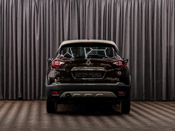 Renault Kaptur I с пробегом 2018 года, цена 1 495 000 рублей, 113484 км, внедорожник, Автокод Объявления