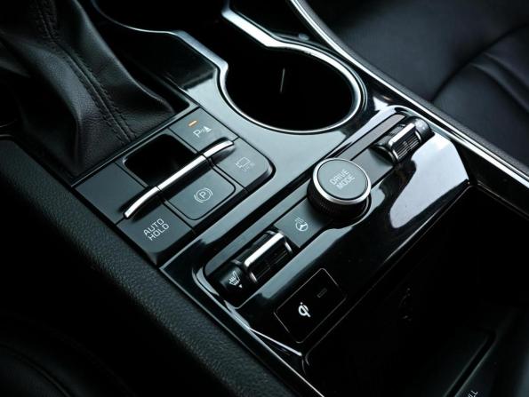 Kia K5 III с пробегом 2021 года, цена 2 449 000 рублей, 106433 км, седан, Автокод Объявления