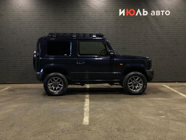 Suzuki Jimny IV с пробегом 2018 года, цена 1 855 000 рублей, 76847 км, внедорожник, Автокод Объявления