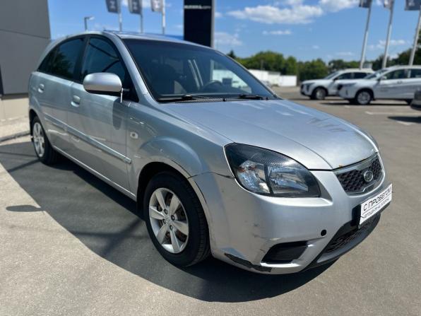 Kia Rio II Рестайлинг с пробегом 2010 года, цена 449 000 рублей, 144750 км, хэтчбек, Автокод Объявления