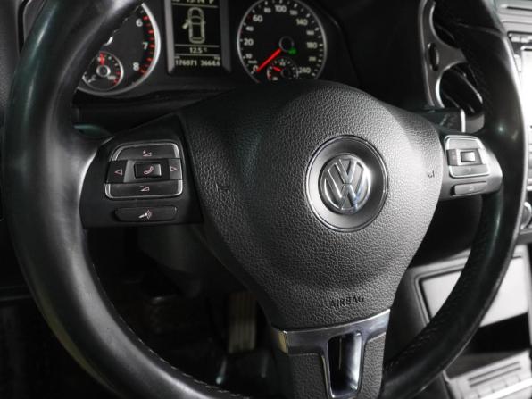 Volkswagen Tiguan I с пробегом 2011 года, цена 1 399 000 рублей, 176071 км, внедорожник, Автокод Объявления