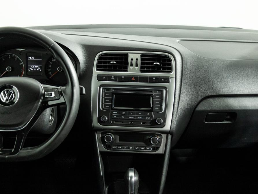 Volkswagen Polo V Рестайлинг Санкт-Петербург  - изображение 14
