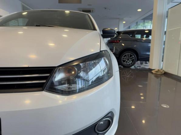 Volkswagen Polo V с пробегом 2014 года, цена 699 000 рублей, 266096 км, седан, Автокод Объявления