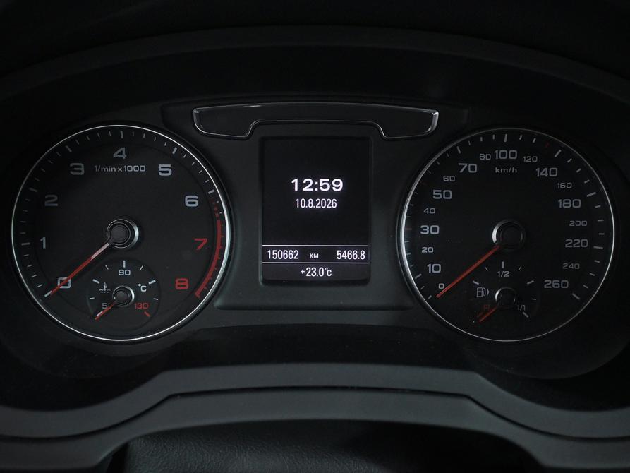 Audi Q3 I (8U) Рестайлинг Москва  - изображение 12