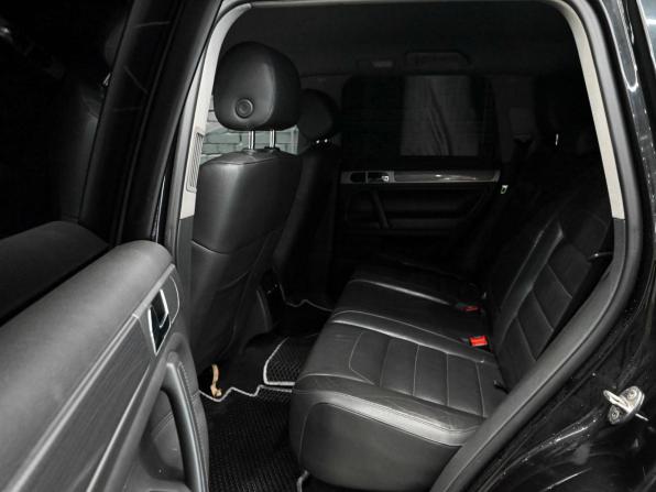 Volkswagen Touareg I Рестайлинг с пробегом 2007 года, цена 1 300 000 рублей, 199008 км, внедорожник, Автокод Объявления