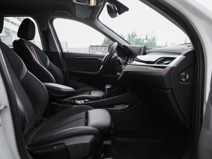 BMW X1 II (F48) Рестайлинг Санкт-Петербург  - изображение 27