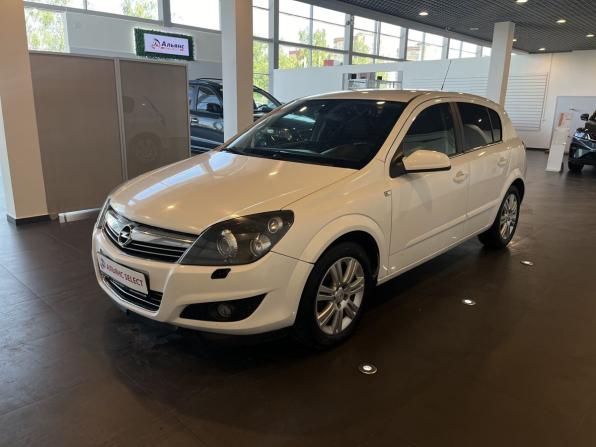 Opel Astra H Рестайлинг с пробегом 2010 года, цена 432 000 рублей, 281700 км, хэтчбек, Автокод Объявления